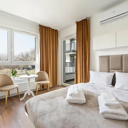 Okecie Nowy Sluzewiec 21 By Superapart - Next To Chopina Airport *