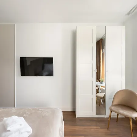 Okecie Nowy Sluzewiec 21 By Superapart - Next To Chopina Airport *