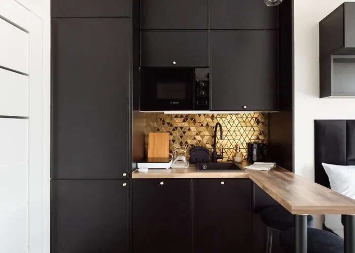 Okecie Nowy Sluzewiec 21 By Superapart - Next To Chopina Airport *