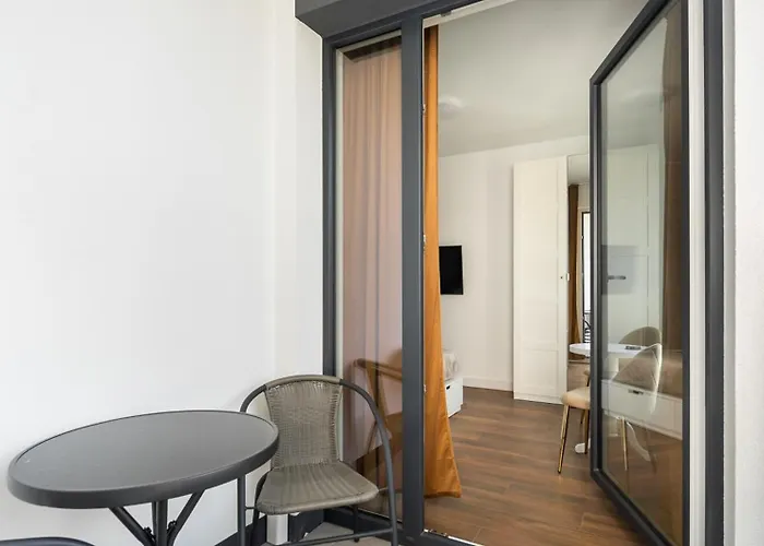 Apartment Okecie Nowy Sluzewiec 21 By Superapart - Next To Chopina Airport Warsaw